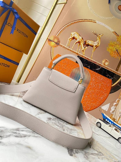 Stylish Leather Shoulder Bag – Special Edition