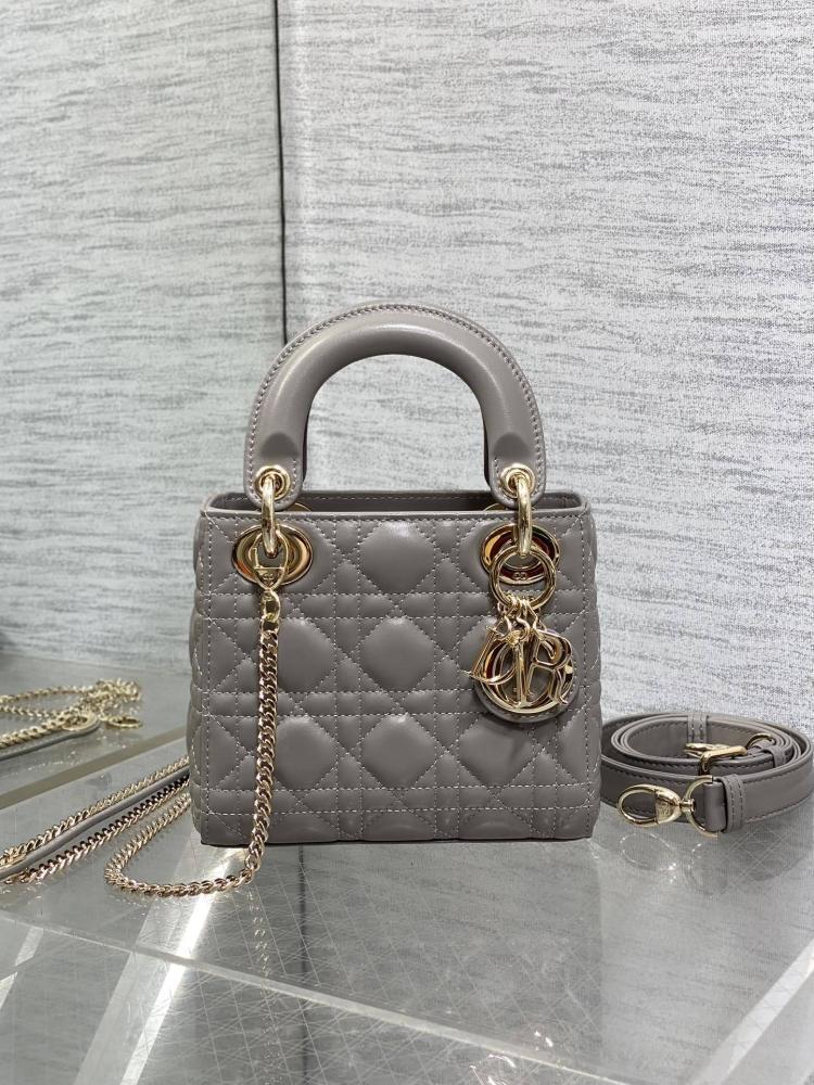 Classic Elegant Top Handle Bag