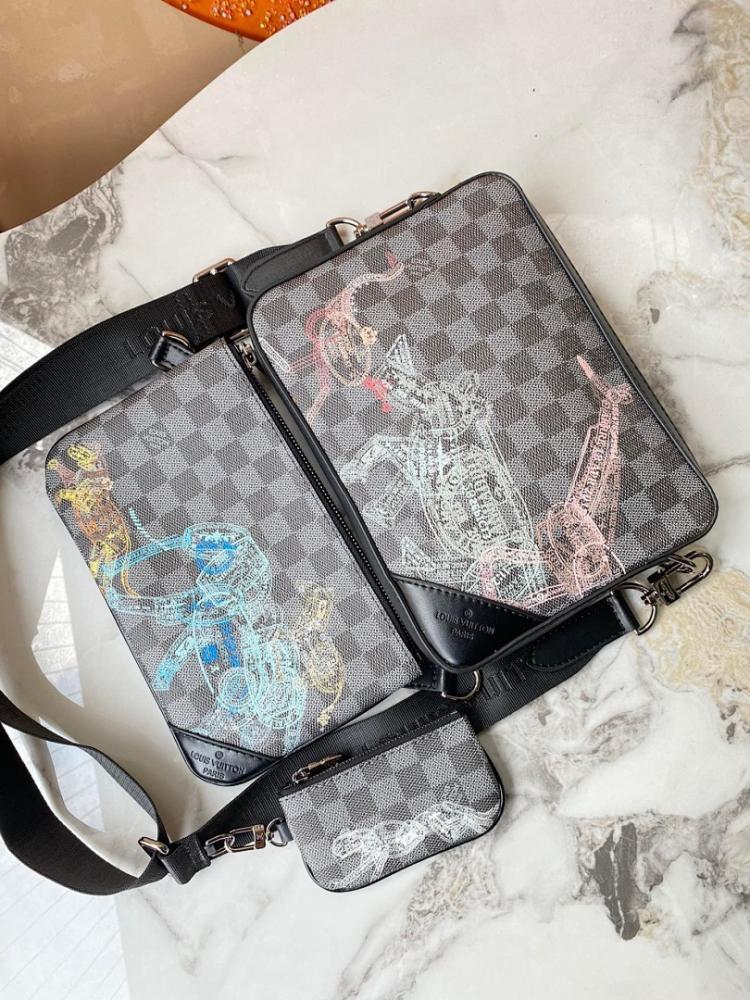 Elegant Shoulder Bag – Limited Edition