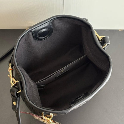Luxury Refined Shoulder Bag