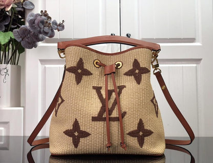 Luxury Bucket Bag