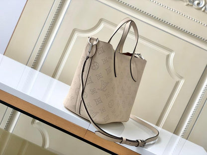 Classic Premium Leather Crossbody Bag