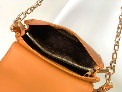 Classic Leather Shoulder Bag