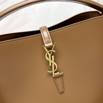Bucket Bag