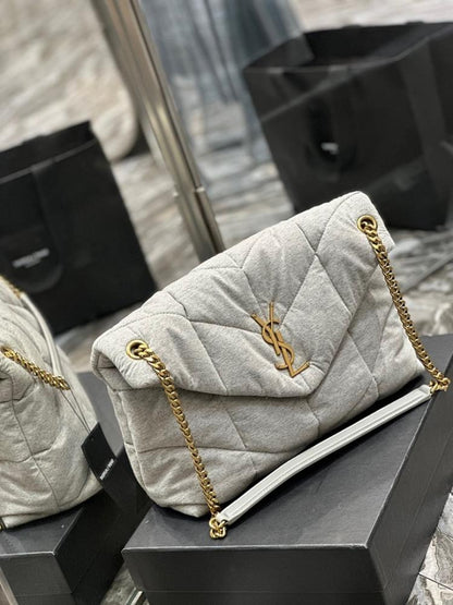 Elegant Crossbody Bag – Limited Edition