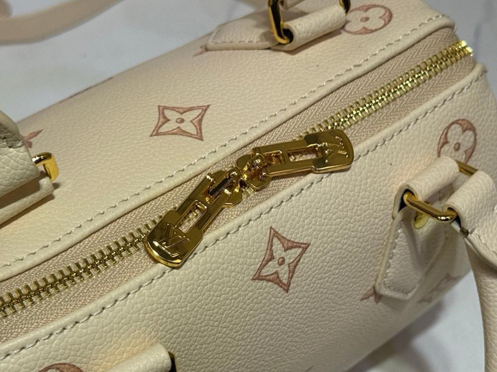 Speedy Bandouliere Leather Shoulder Bag