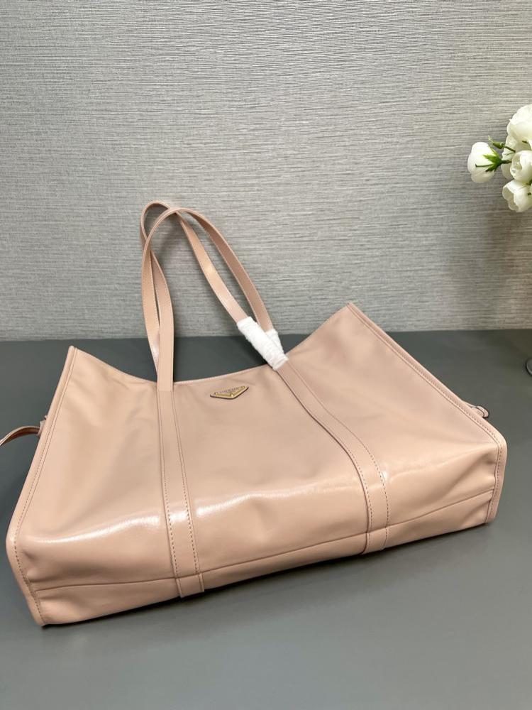 Luxury Leather Top Handle Bag