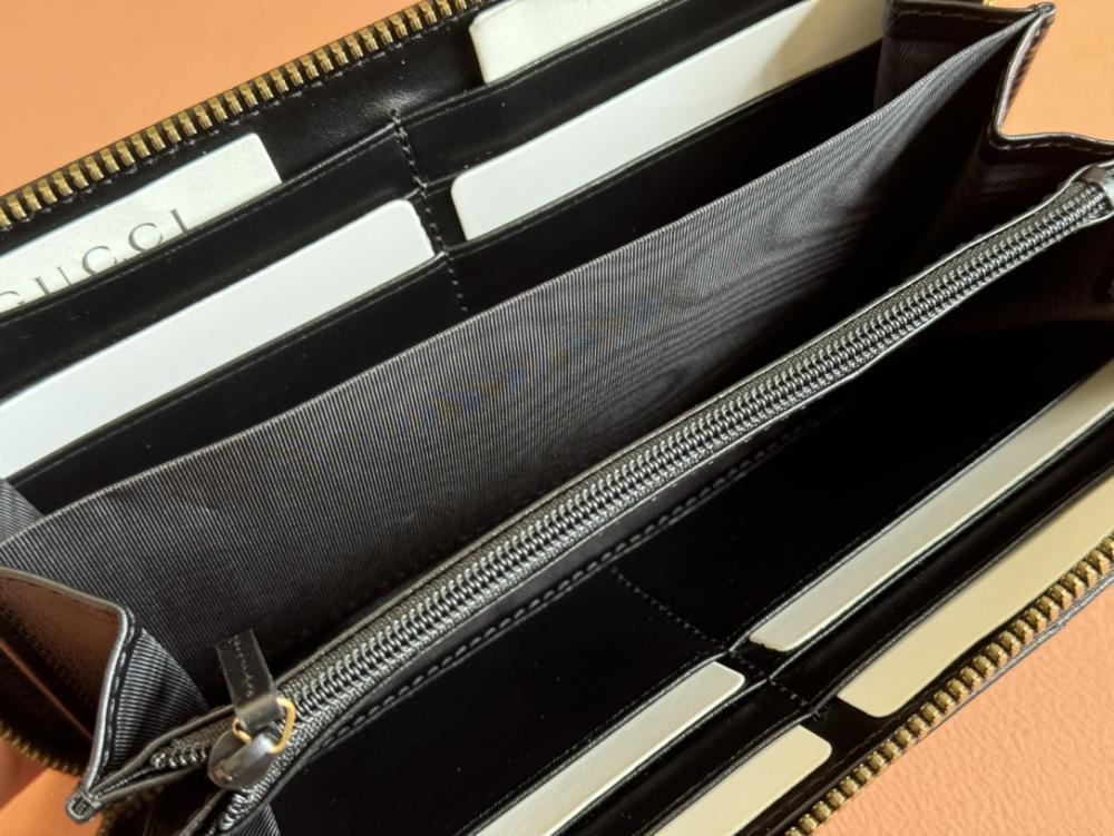 Elegant Wallet