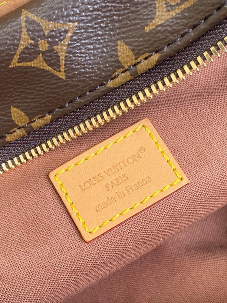 Italian-Inspired Elegant Monogram Leather Bag