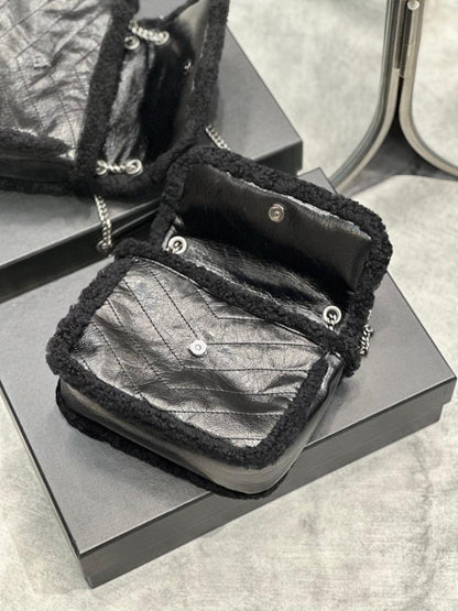 Modern Italian-Inspired Leather Top Handle Bag