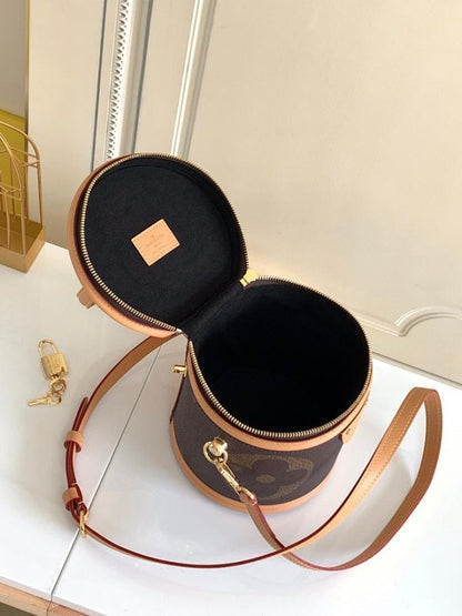 Stylish Refined Shoulder Bag