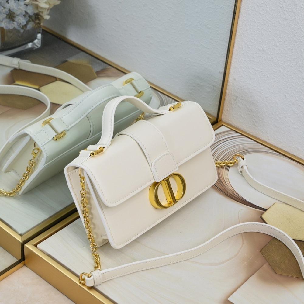 Elegant Leather Crossbody Bag – Special Edition