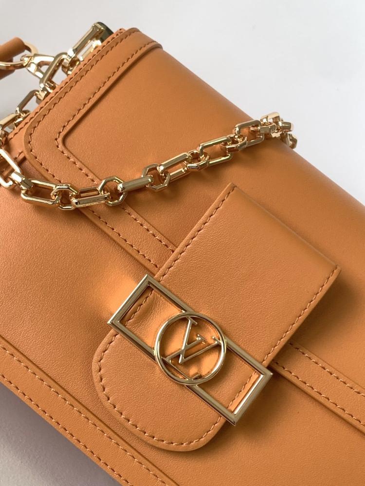 Classic Leather Shoulder Bag