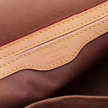 Modern Stylish Crossbody Bag