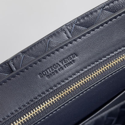 Classic Elegant Top Handle Bag