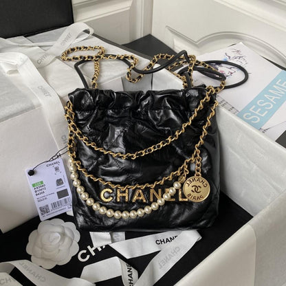 Elegant Shoulder Bag