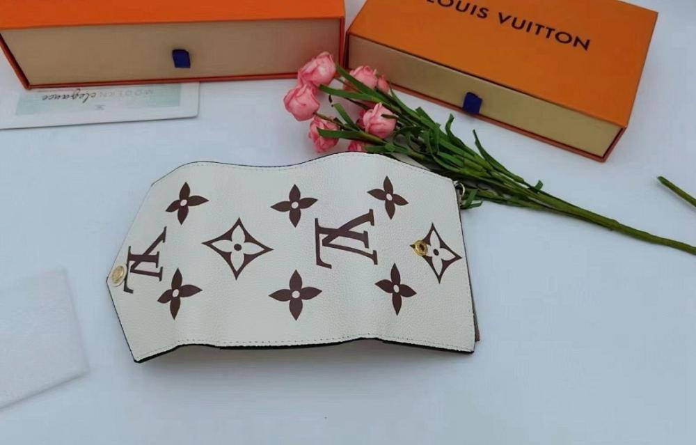 Modern Refined Leather Wallet