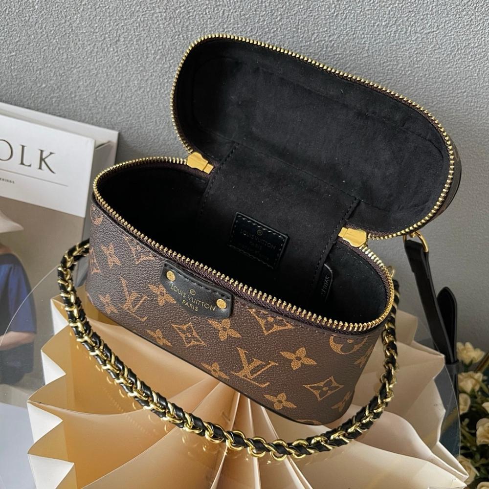 Stylish Woven Leather Crossbody Bag – Special Edition