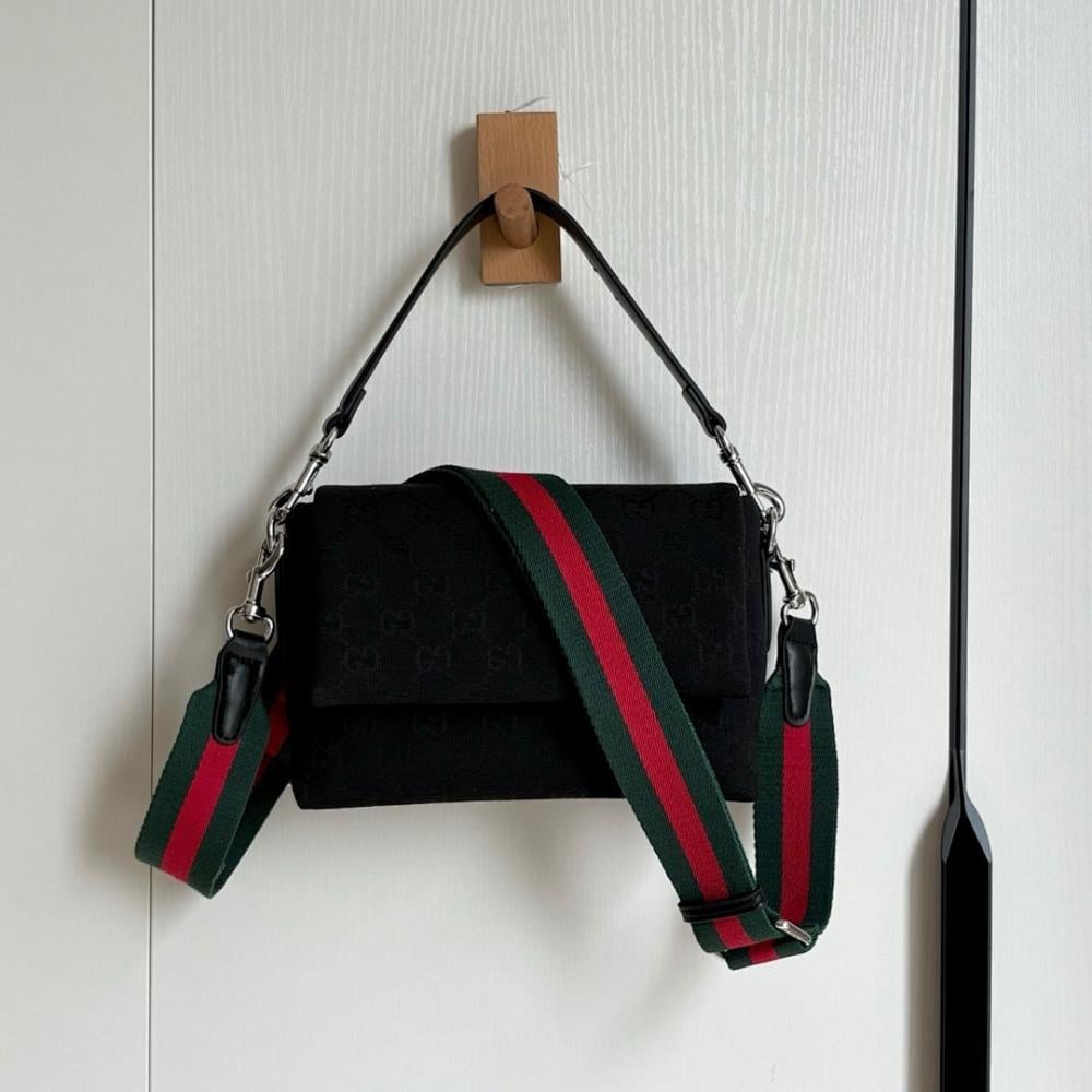 Elegant Stylish Shoulder Bag