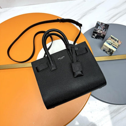Classic Shoulder Bag