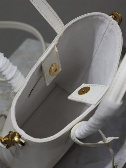 Luxury Stylish Woven Leather Top Handle Bag