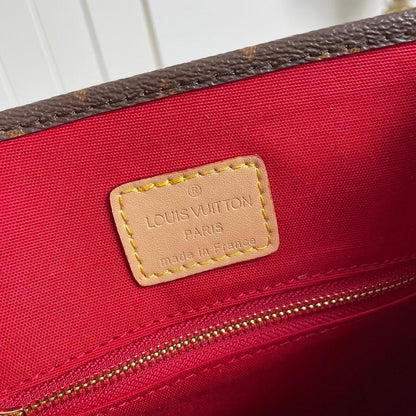 Italian-Inspired Stylish Top Handle Bag