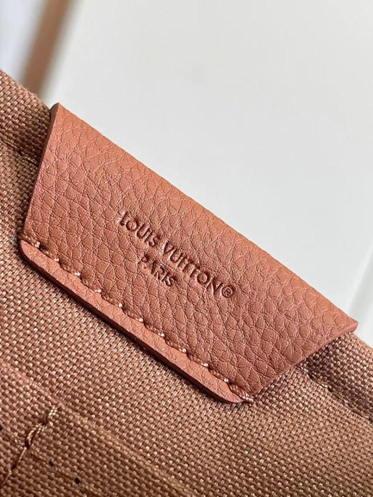Elegant Stylish Quilted Leather Top Handle Bag
