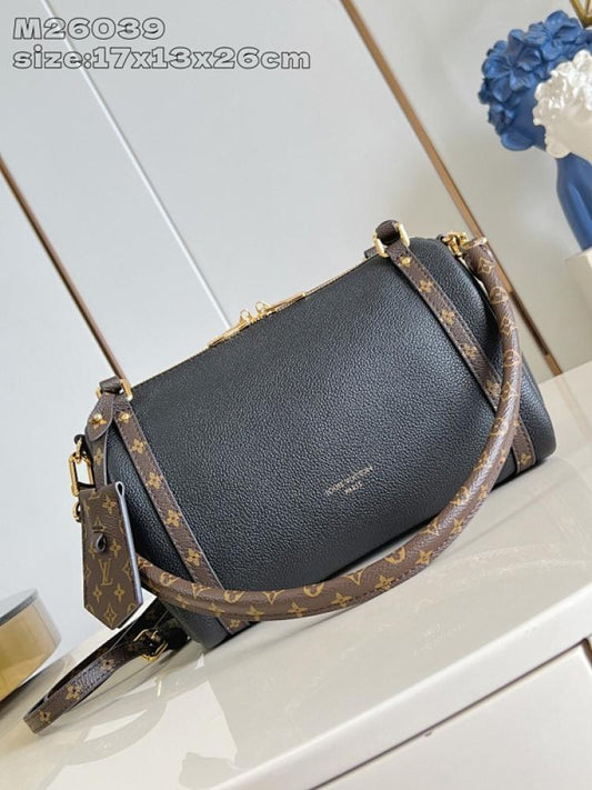 Classic Travel Bag