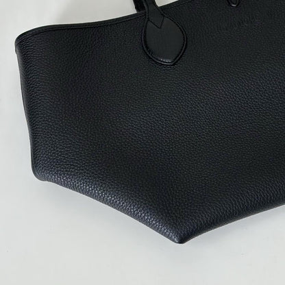 Classic Leather Shoulder Bag