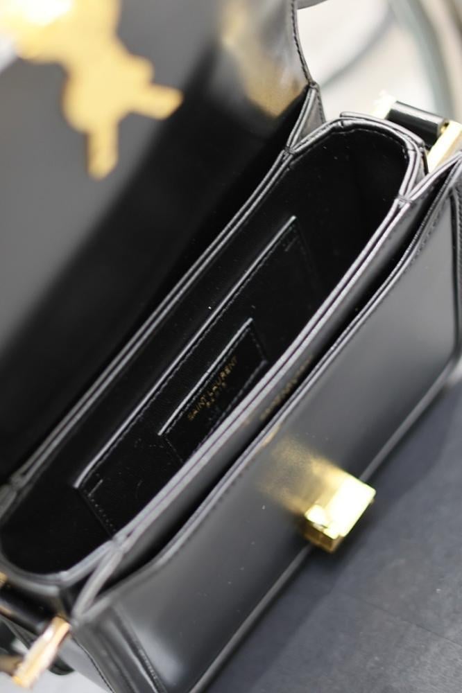 Elegant Refined Gold Woven Leather Top Handle Bag