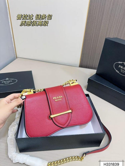 Elegant Shoulder Bag