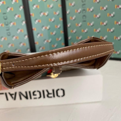 Modern Refined Shoulder Bag