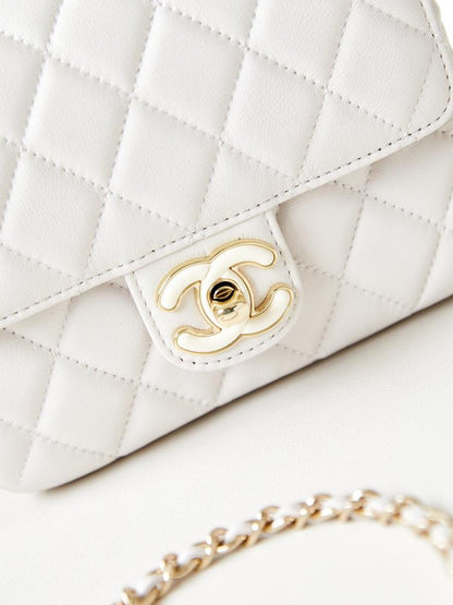 Classic Luxury Shoulder Bag
