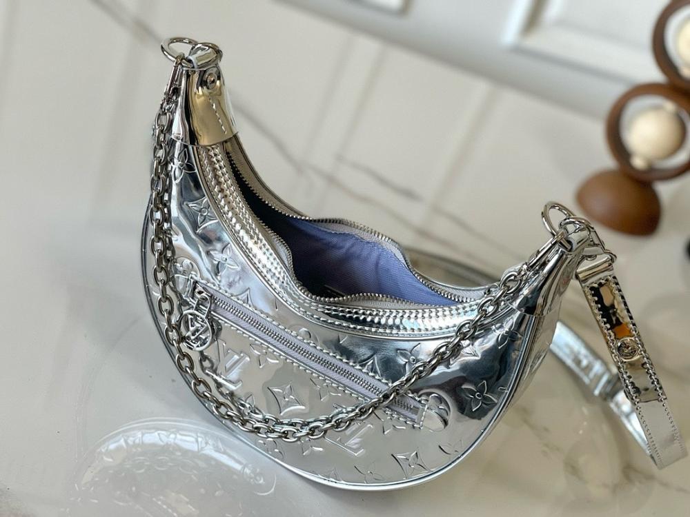 Stylish Refined Silver Leather Wallet