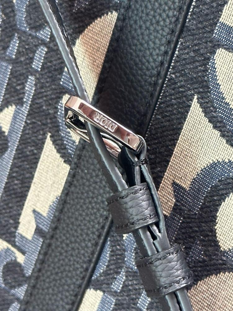 Classic Elegant Black Printed Leather Shoulder Bag
