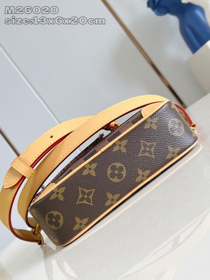 Elegant Crossbody Bag