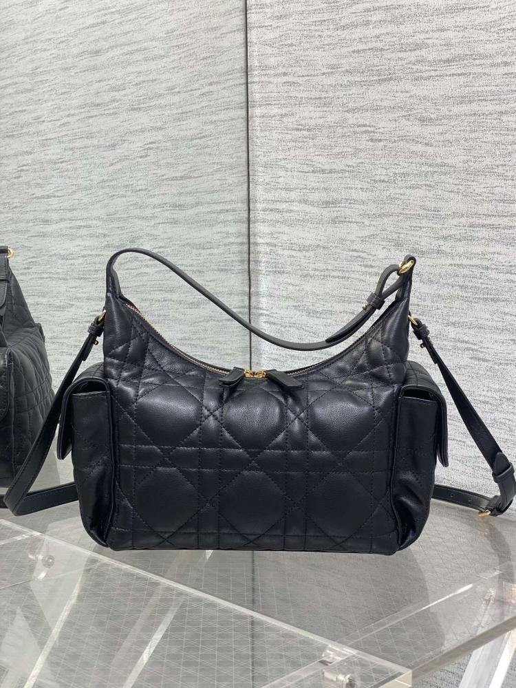 Elegant Leather Top Handle Bag