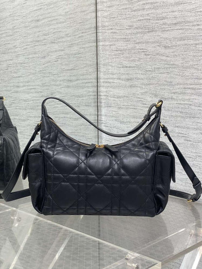 Elegant Leather Top Handle Bag