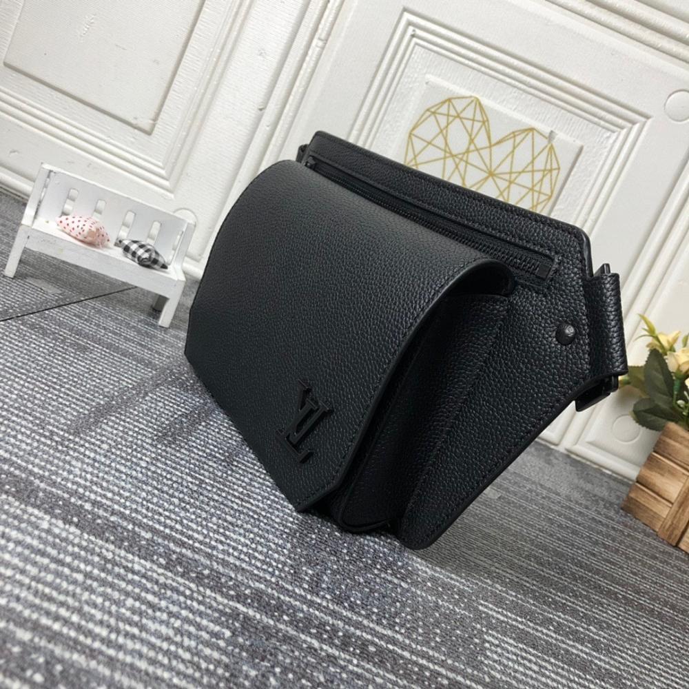 Modern Stylish Calfskin Shoulder Bag