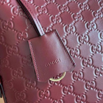 Stylish Shoulder Bag – Limited Edition