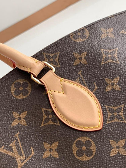 Stylish Leather Shoulder Bag – Limited Edition