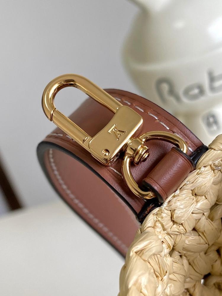 Elegant Refined Raffia Top Handle Bag