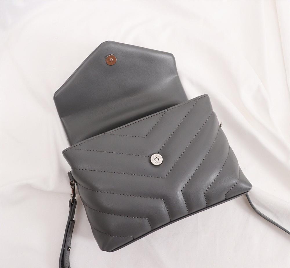Stylish Leather Top Handle Bag – Limited Edition