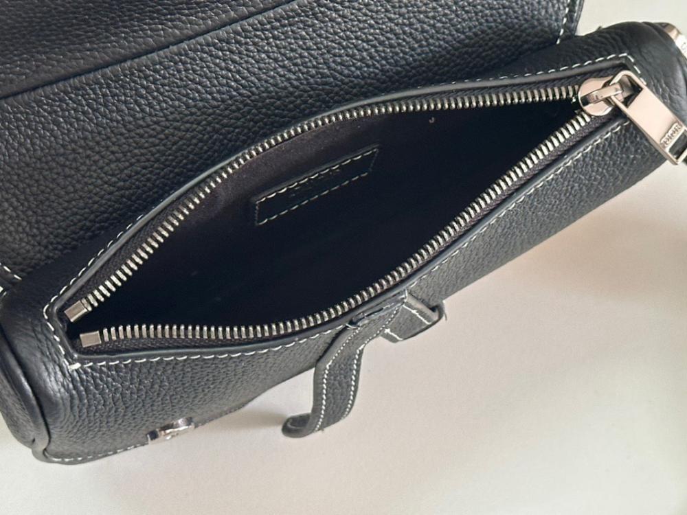 Elegant Refined Black Calfskin Shoulder Bag