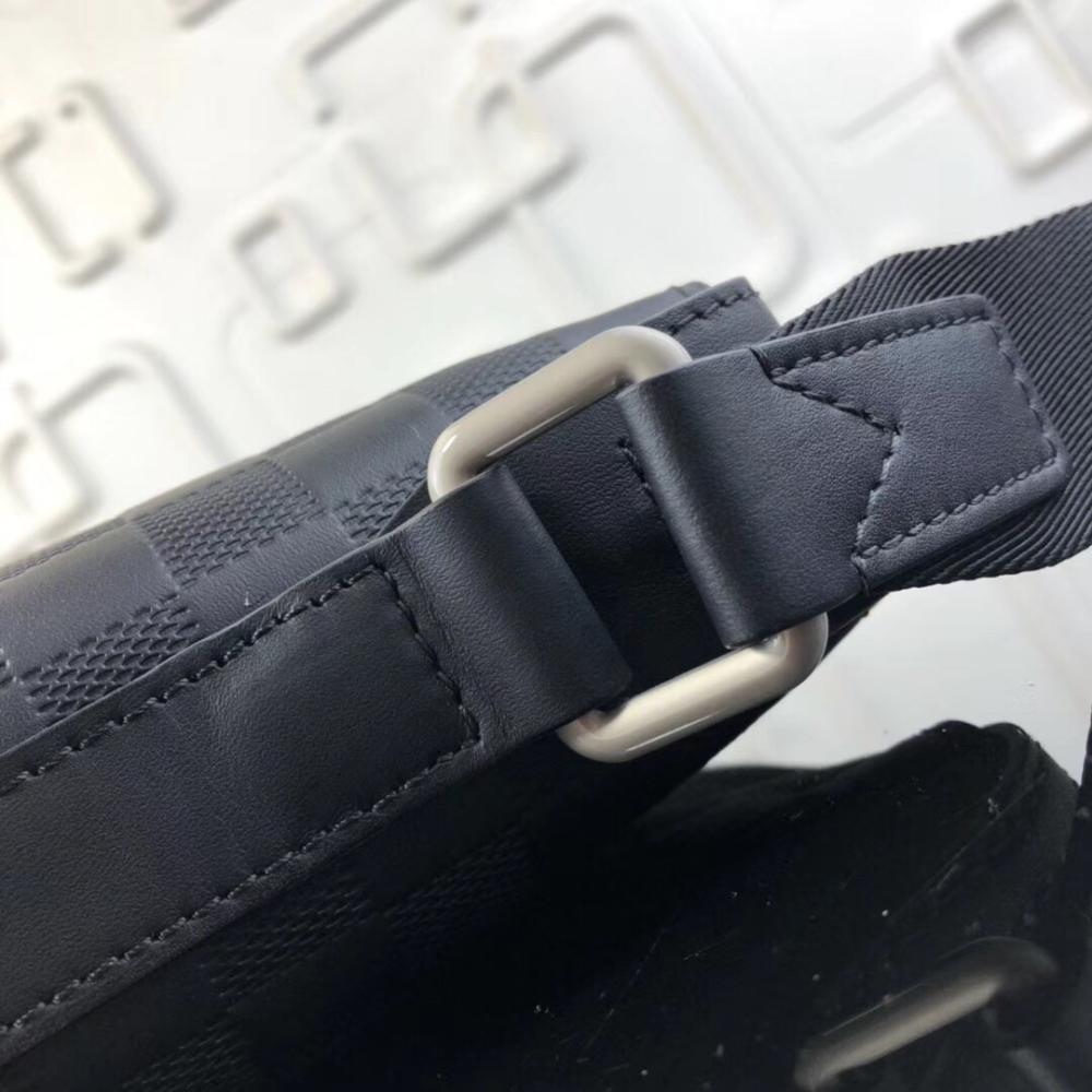 Messenger Bag