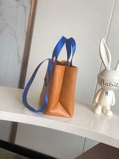 Modern Refined Leather Tote Bag