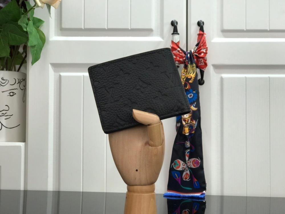 Elegant Wallet