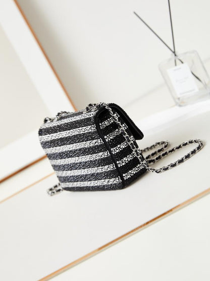 Elegant Shoulder Bag