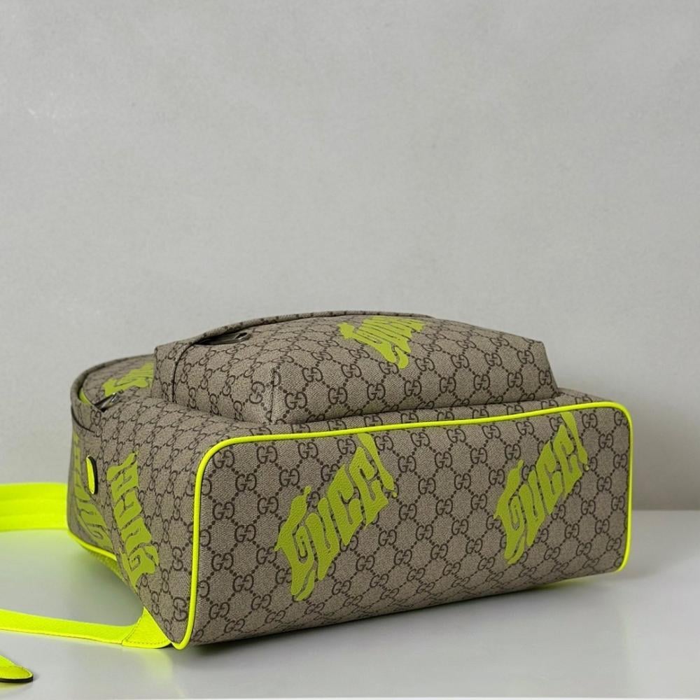 Elegant Shoulder Bag – Limited Edition