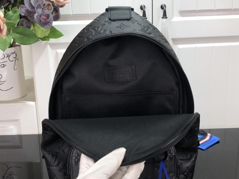 Elegant Shoulder Bag